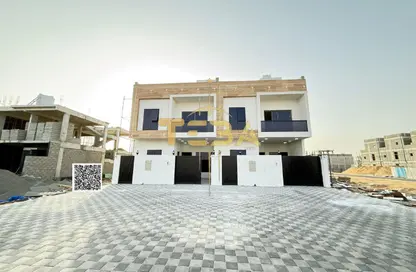 تاون هاوس - 4 غرف نوم - 6 حمامات للبيع في الحليو 2 - الحليو - عجمان