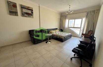 Apartment - 1 - 2 for rent in Mediterranean - Canal Residence - Dubai Sports City - Dubai