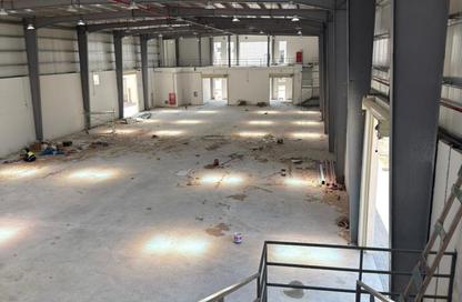 Warehouse - Studio - 1 Bathroom for rent in Umm Al Thuoob - Umm Al Quwain