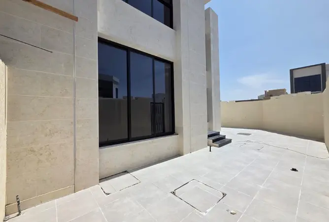 127485832 - Property Image 3