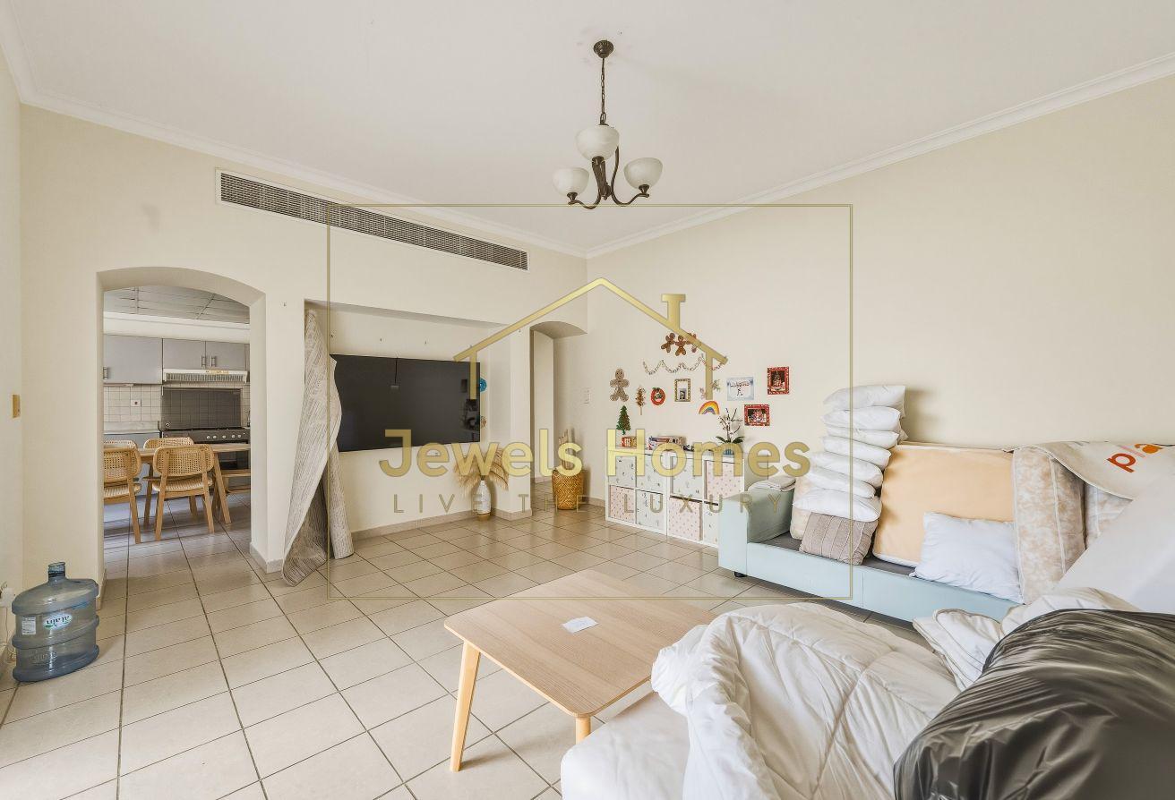 Vastu | Vacant Now | Near the School | Spacious photo 21