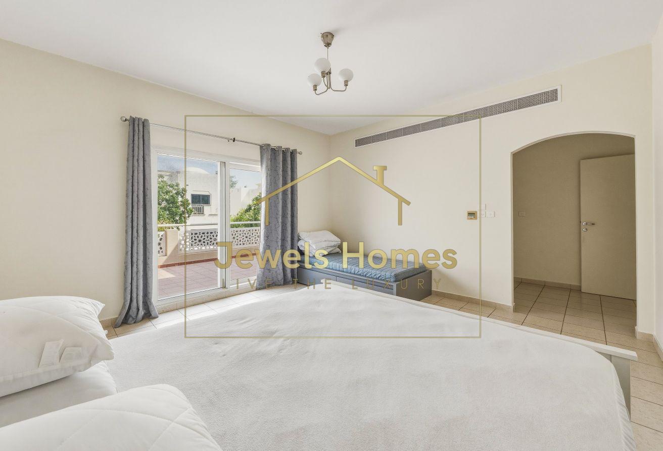 Vastu | Vacant Now | Near the School | Spacious photo 24