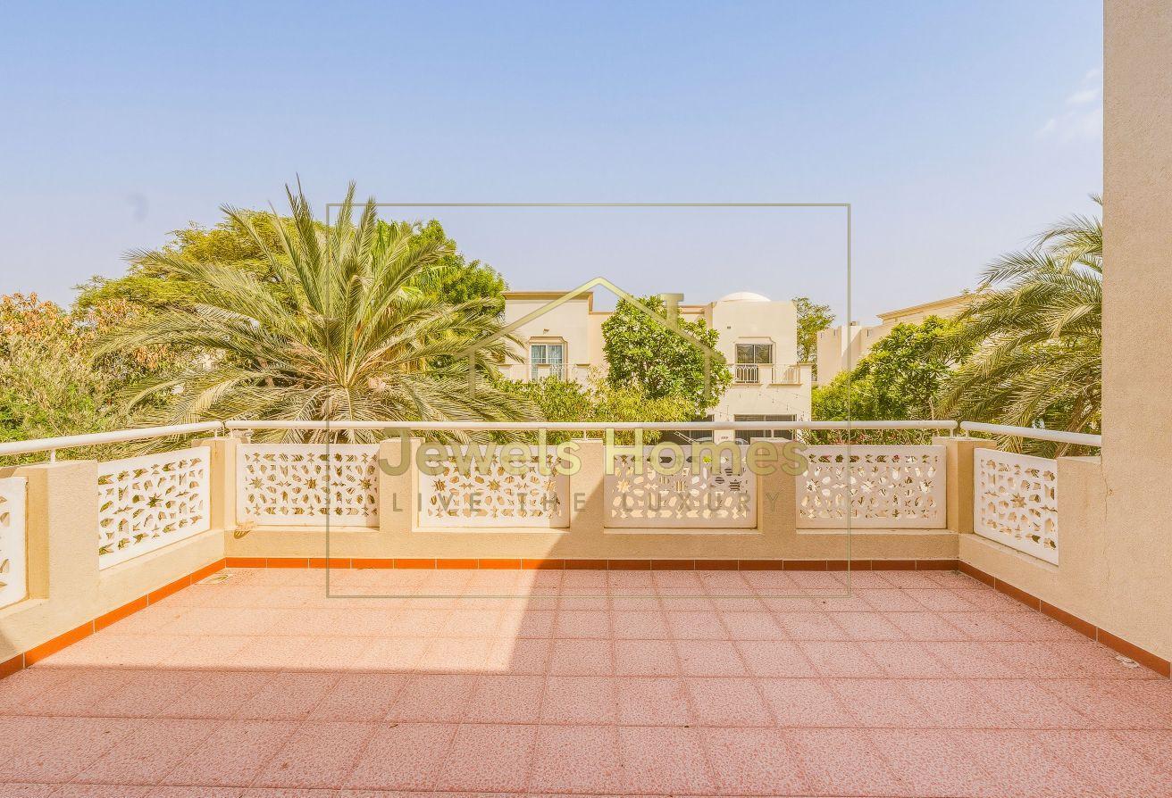 Vastu | Vacant Now | Near the School | Spacious photo 4
