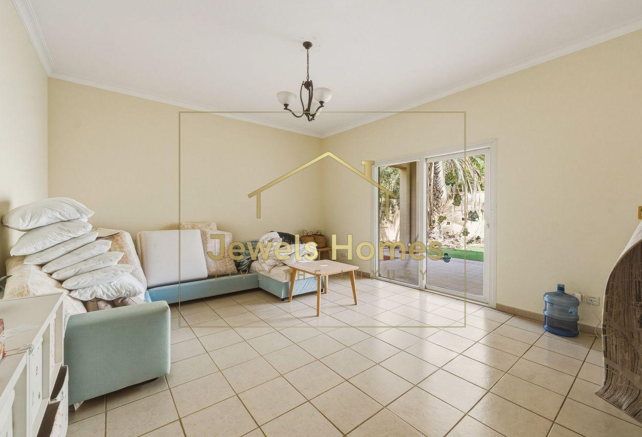 Vastu | Vacant Now | Near the School | Spacious photo 22