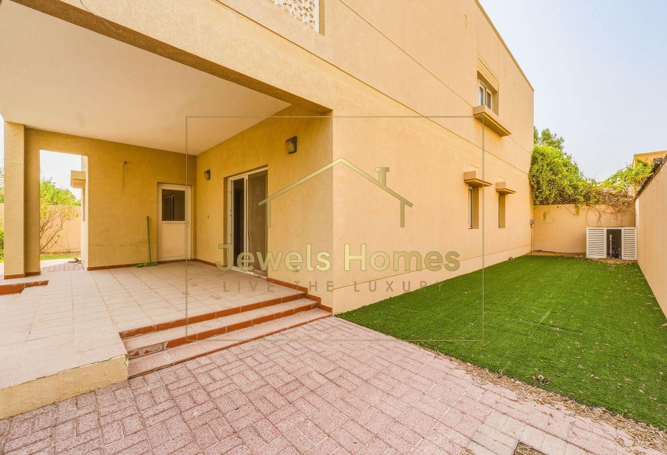 Vastu | Vacant Now | Near the School | Spacious photo 14