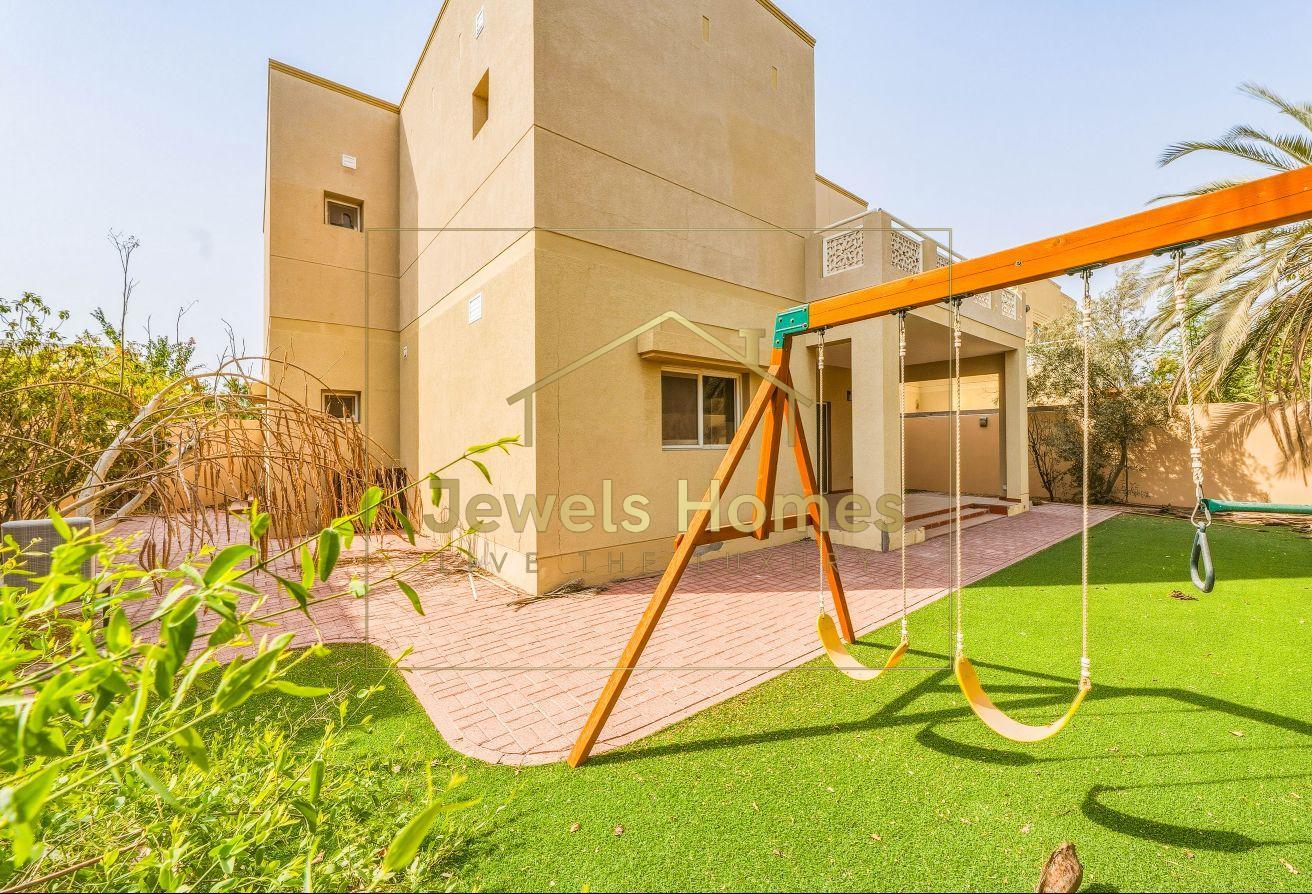 Vastu | Vacant Now | Near the School | Spacious photo 13