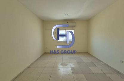 Apartment - 2 Bedrooms - 2 Bathrooms for rent in Muwailih Building - Muwaileh - Sharjah