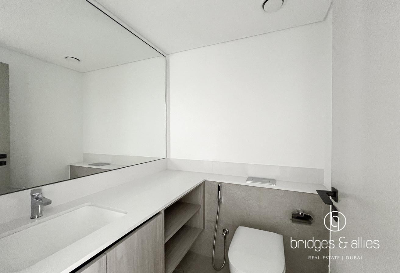 PREMIUM 4 BED + MAIDS | UPGRADED | OPEN KITCHEN photo 16