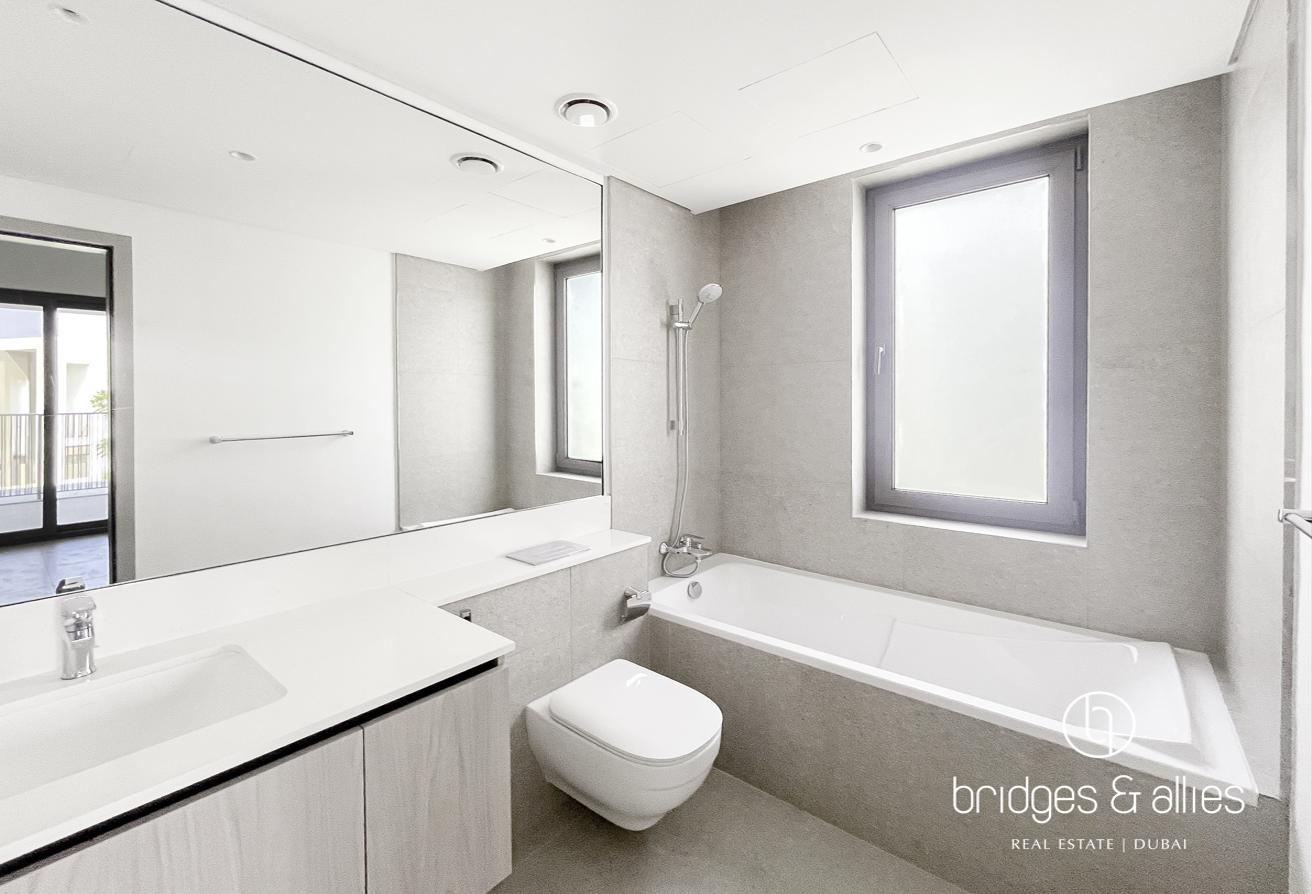 PREMIUM 4 BED + MAIDS | UPGRADED | OPEN KITCHEN photo 22