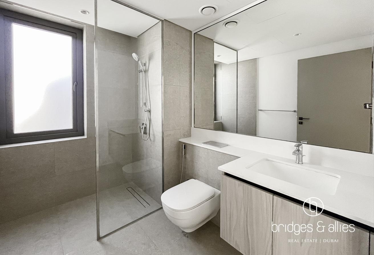PREMIUM 4 BED + MAIDS | UPGRADED | OPEN KITCHEN photo 24