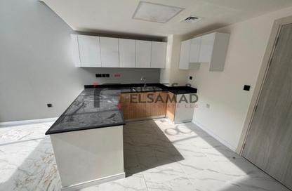 Townhouse - 2 - 3 for rent in Rukan 3 - Rukan - Dubai
