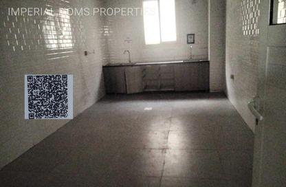 Factory - Studio - 4 Bathrooms for sale in Umm Al Thuoob - Umm Al Quwain