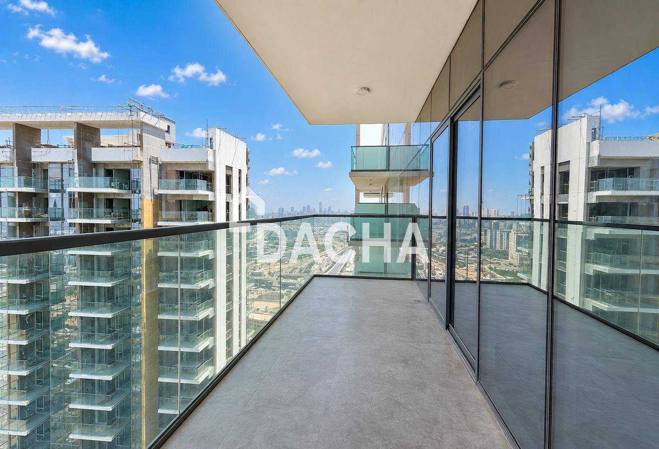 High Floor | Exclusive | Biggest Layout photo 6