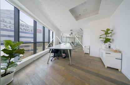Office Space - Studio - 1 Bathroom for rent in The Regal Tower - Business Bay - Dubai