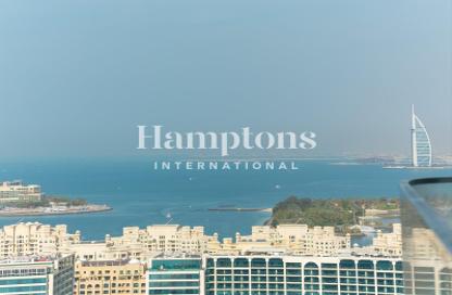 Apartment - 1 Bedroom - 1 Bathroom for sale in Palace Beach Residence Tower 2 - Palace Beach Residence - EMAAR Beachfront - Dubai Harbour - Dubai