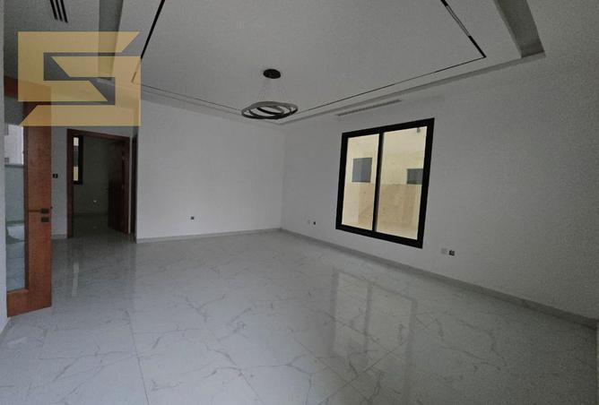 130666060 - Property Image 3