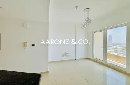 Apartment - 1 Bedroom - 1 Bathroom for rent in Manchester Tower - Dubai Marina - Dubai