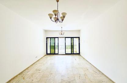 Apartment - 3 Bedrooms - 3 Bathrooms for rent in New Al Taawun Road - Al Taawun - Sharjah