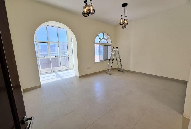 60930435 - صورة العقار 2