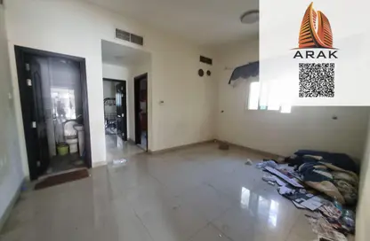 شقة - غرفة نوم - 2 حمامات للايجار في مساكن كورنيش عجمان - طريق كورنيش عجمان - عجمان