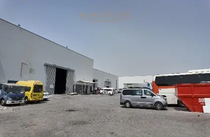 Warehouse - Studio - 1 Bathroom for rent in Dubai Investment Park 1 (DIP 1) - Dubai Investment Park (DIP) - Dubai