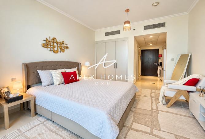 High Floor | Larger Layout | Investor Deal