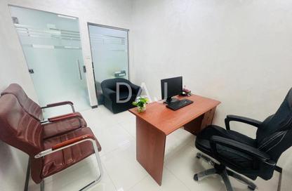 Office Space - Studio - 1 Bathroom for rent in Al Fajer Complex - Oud Metha - Bur Dubai - Dubai