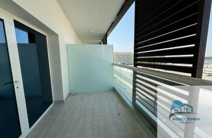Apartment - Studio - 1 Bathroom for rent in Leonardo Residences - Masdar City - Abu Dhabi