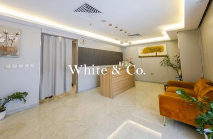 Retail - Studio for rent in Azure - Dubai Marina - Dubai
