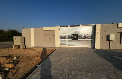 فيلا - 4 غرف نوم - 5 حمامات للايجار في الفلية - رأس الخيمة