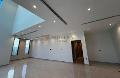 Villa - 5 - 7 for rent in Al Athbah - Wadi Al Amardi - Dubai Villa - 5 - 7 for rent in Al Athbah - Wadi Al Amardi - Dubai