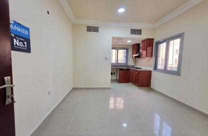Apartment - Studio - 1 for rent in Fire Station Road - Muwaileh - Sharjah
