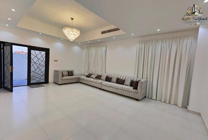 81936225 - Property Image 3