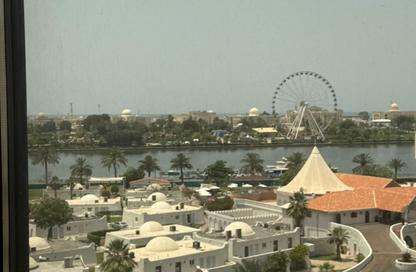 Office Space - Studio - 4 Bathrooms for rent in Al Majaz 1 - Al Majaz - Sharjah