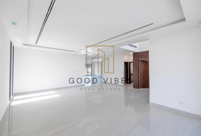 127033168 - Property Image 2