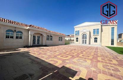 Villa - 5 Bedrooms - 6 Bathrooms for rent in Al Khawaneej 1 - Al Khawaneej - Dubai Villa - 5 Bedrooms - 6 Bathrooms for rent in Al Khawaneej 1 - Al Khawaneej - Dubai