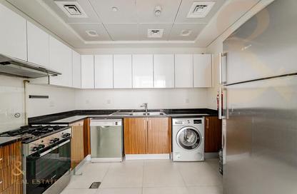 Apartment - 1 Bedroom - 2 Bathrooms for rent in Marina Arcade Tower - Dubai Marina - Dubai Apartment - 1 Bedroom - 2 Bathrooms for rent in Marina Arcade Tower - Dubai Marina - Dubai