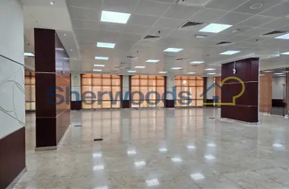 Office Space - Studio for rent in Building 47 - Dubai Healthcare City - Bur Dubai - Dubai