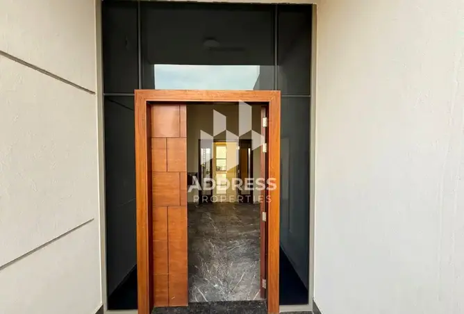 155092005 - Property Image 2