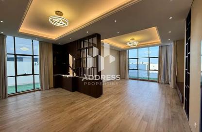 Villa - 6 - 5 for sale in Al Riqaibah - Al Suyoh - Sharjah