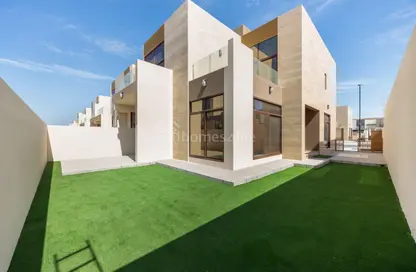 Villa - 4 Bedrooms - 6 Bathrooms for rent in Elie Saab VIE Townhouses - District 11 - Mohammed Bin Rashid City - Dubai