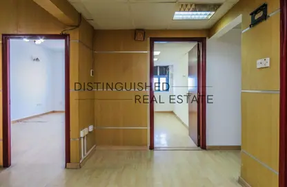 Office Space - 3 Bedrooms - 2 Bathrooms for rent in Al Raffa - Bur Dubai - Dubai