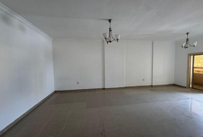 58586193 - Property Image 3