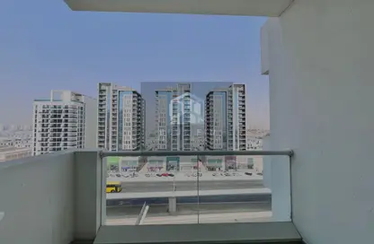 شقة - غرفة نوم - 2 حمامات للايجار في عزيزي فاريشتا - الفرجان - دبي