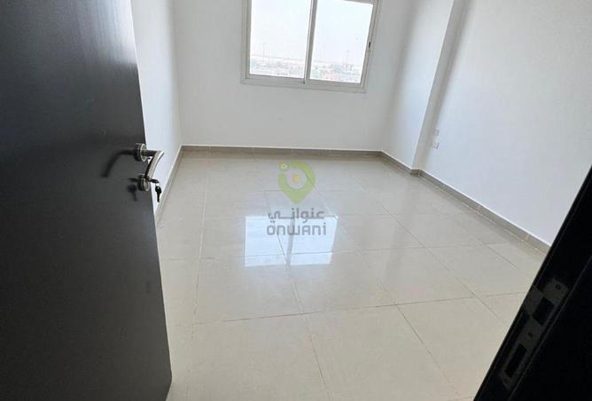 76966497 - صورة العقار 3