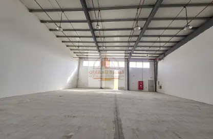 Warehouse - Studio - 2 Bathrooms for rent in Al Sajaa Industrial - Al Sajaa - Sharjah