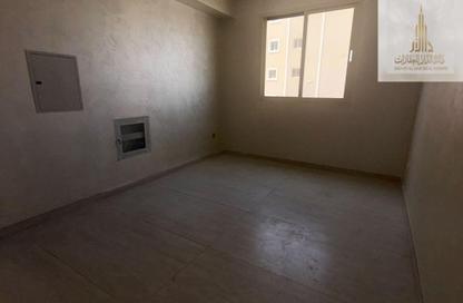 Whole Building - 7+ - 7+ for rent in Ajman Hills - Al Alia - Ajman