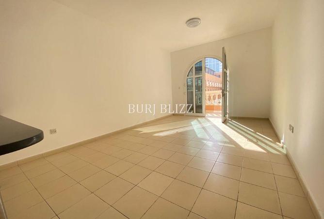136566067 - Property Image 2