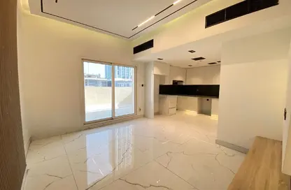 شقة - غرفة نوم - 2 حمامات للإيجار في مسكن الامير - منطقة 11 - قرية جميرا الدائرية - دبي