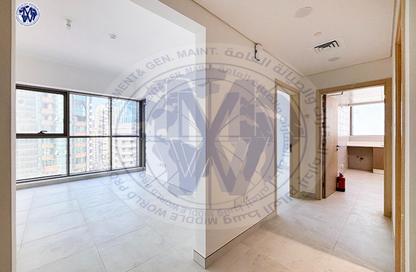 Apartment - 1 Bedroom - 2 Bathrooms for rent in Hamdan Street - Abu Dhabi